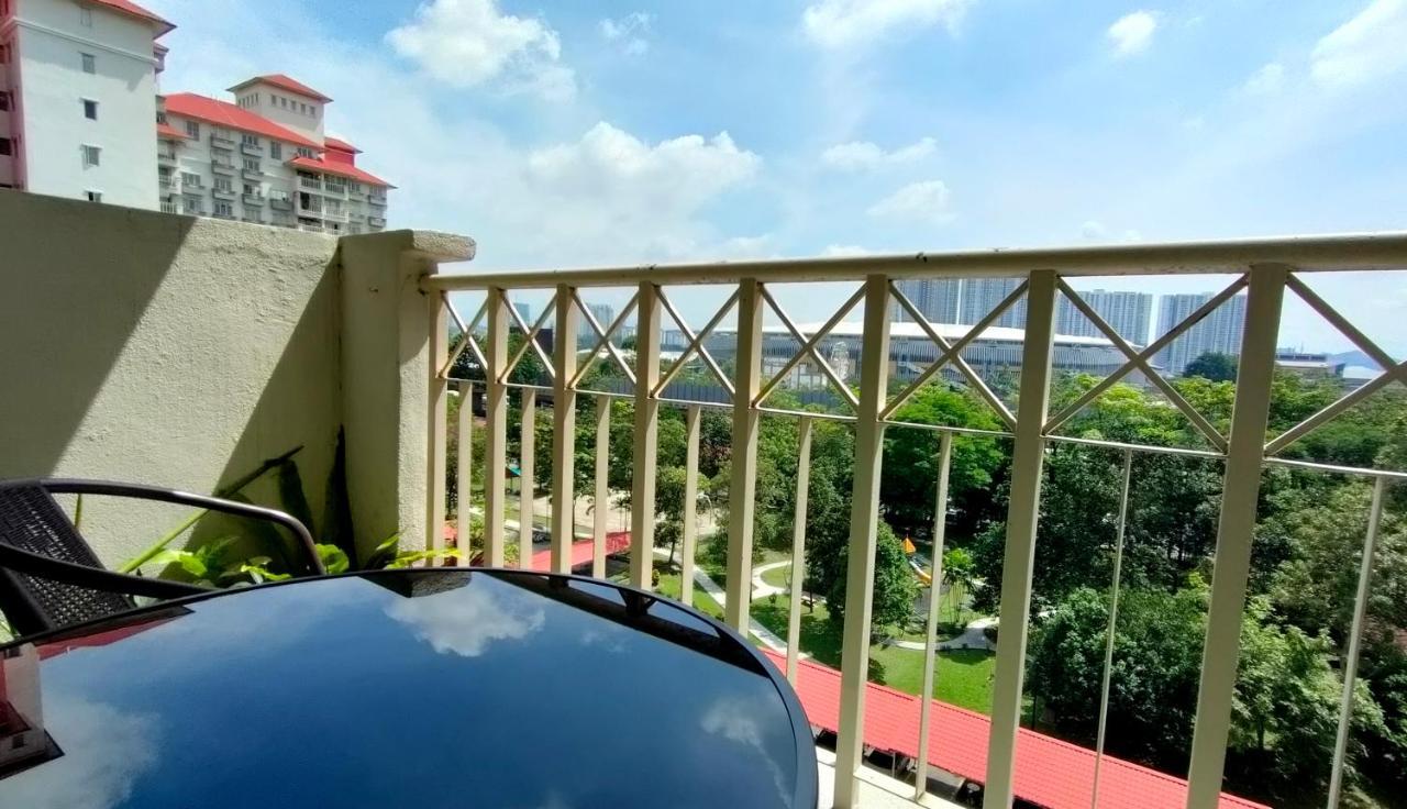 Apartment Next To Axiata Arena, Stadium Bukit Jalil Kuala Lumpur Eksteriør billede